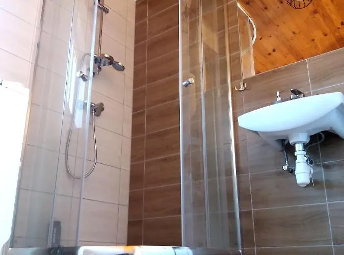 Na Kromera * Ольштын