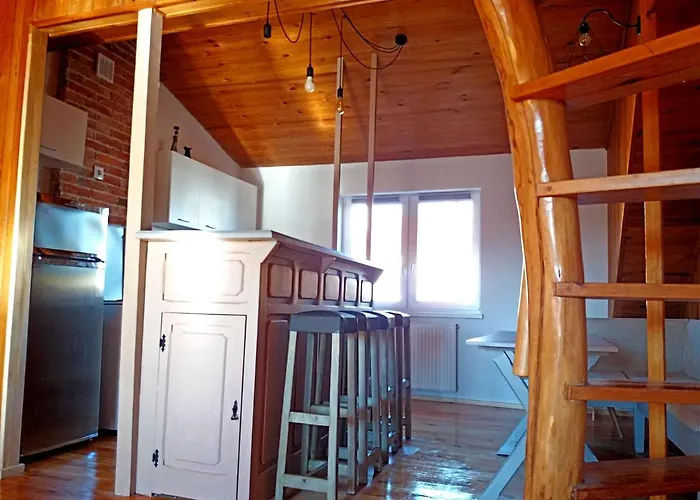 Na Kromera Апартаменты